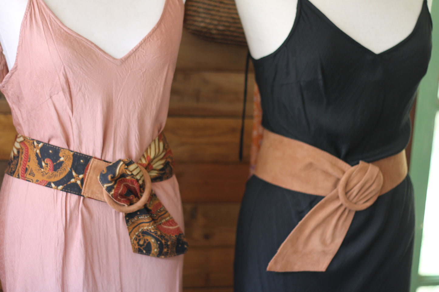 Bianca suede & batik reversible belt salmon