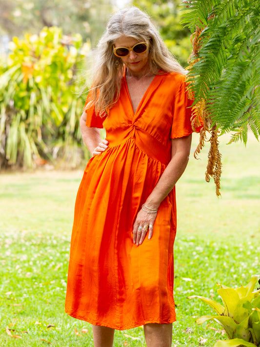 otomo_lifestyle Dress in orange silk satin