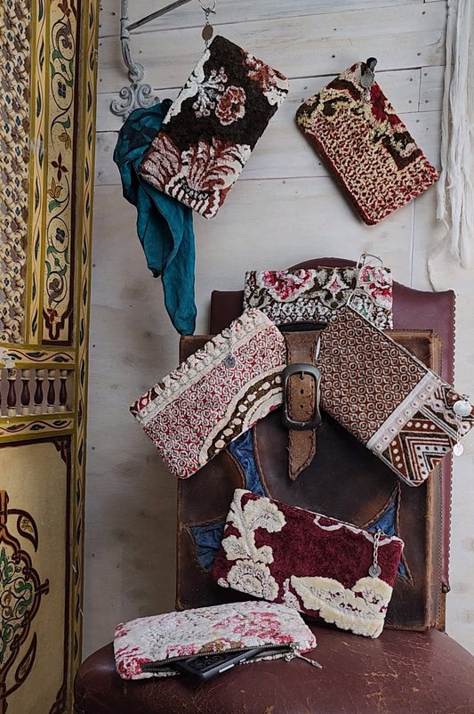 A clutch of moroccan clutches