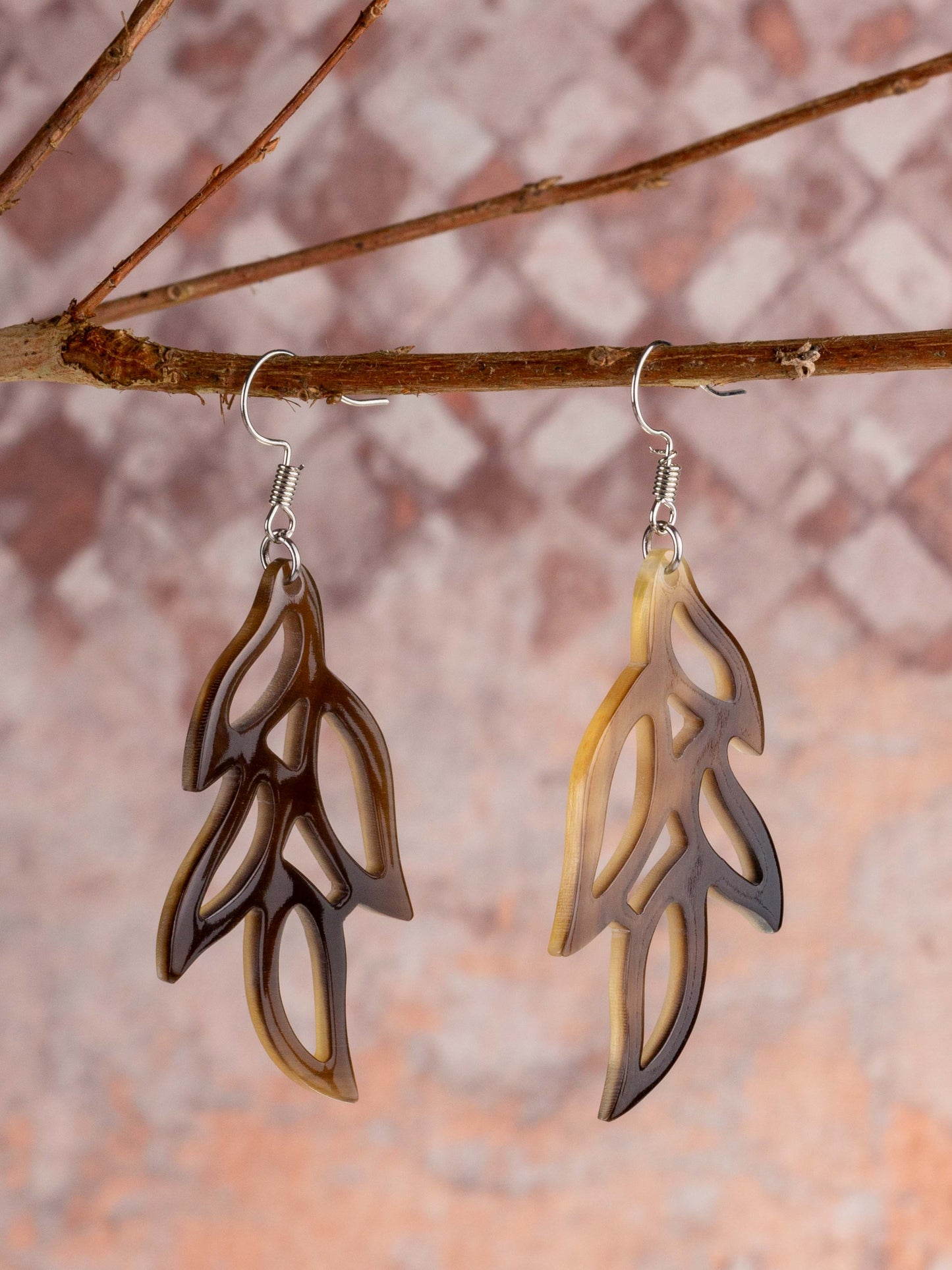 Natural Horn Earring Leaf