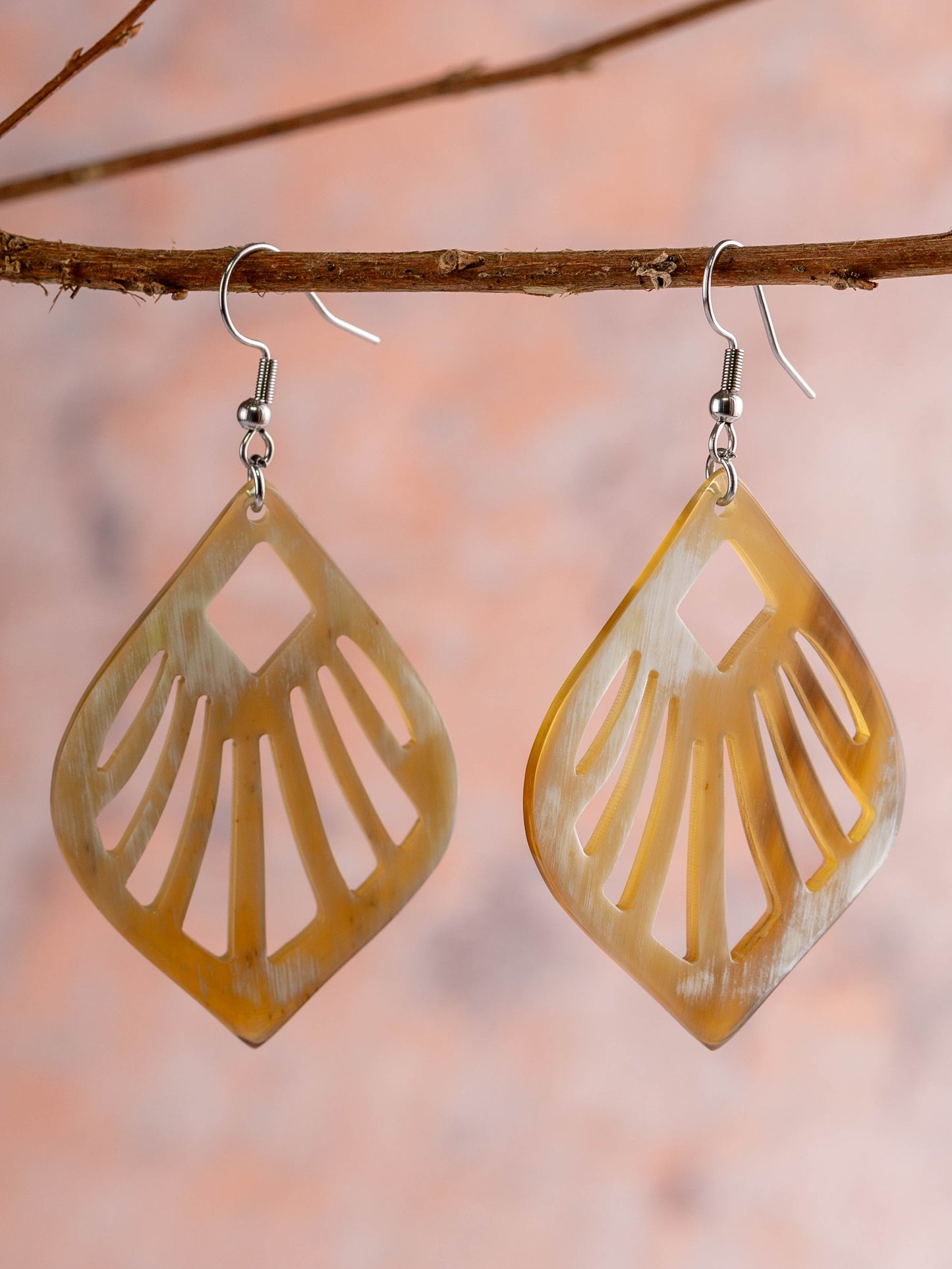 Natural Horn Earring Radiant Light