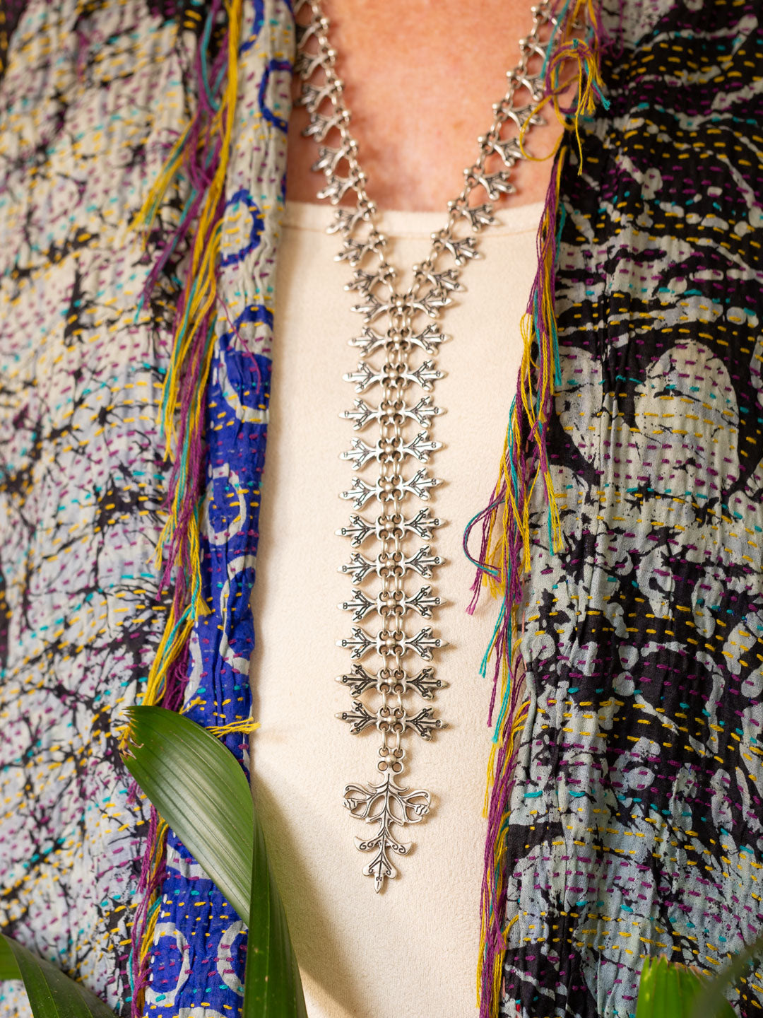 Poison Ivy Silver Tie Necklace