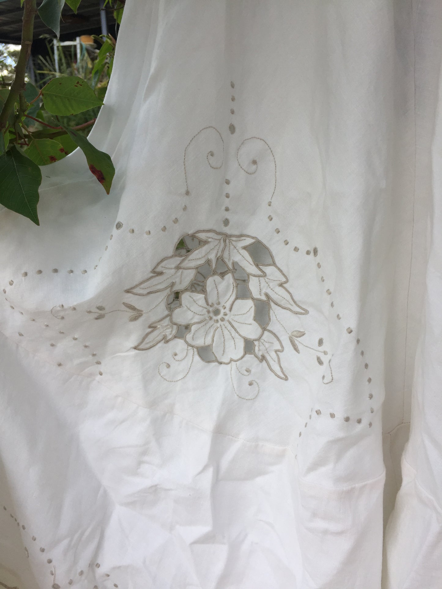 Linen Parlour Skirt. Size 10 - 12