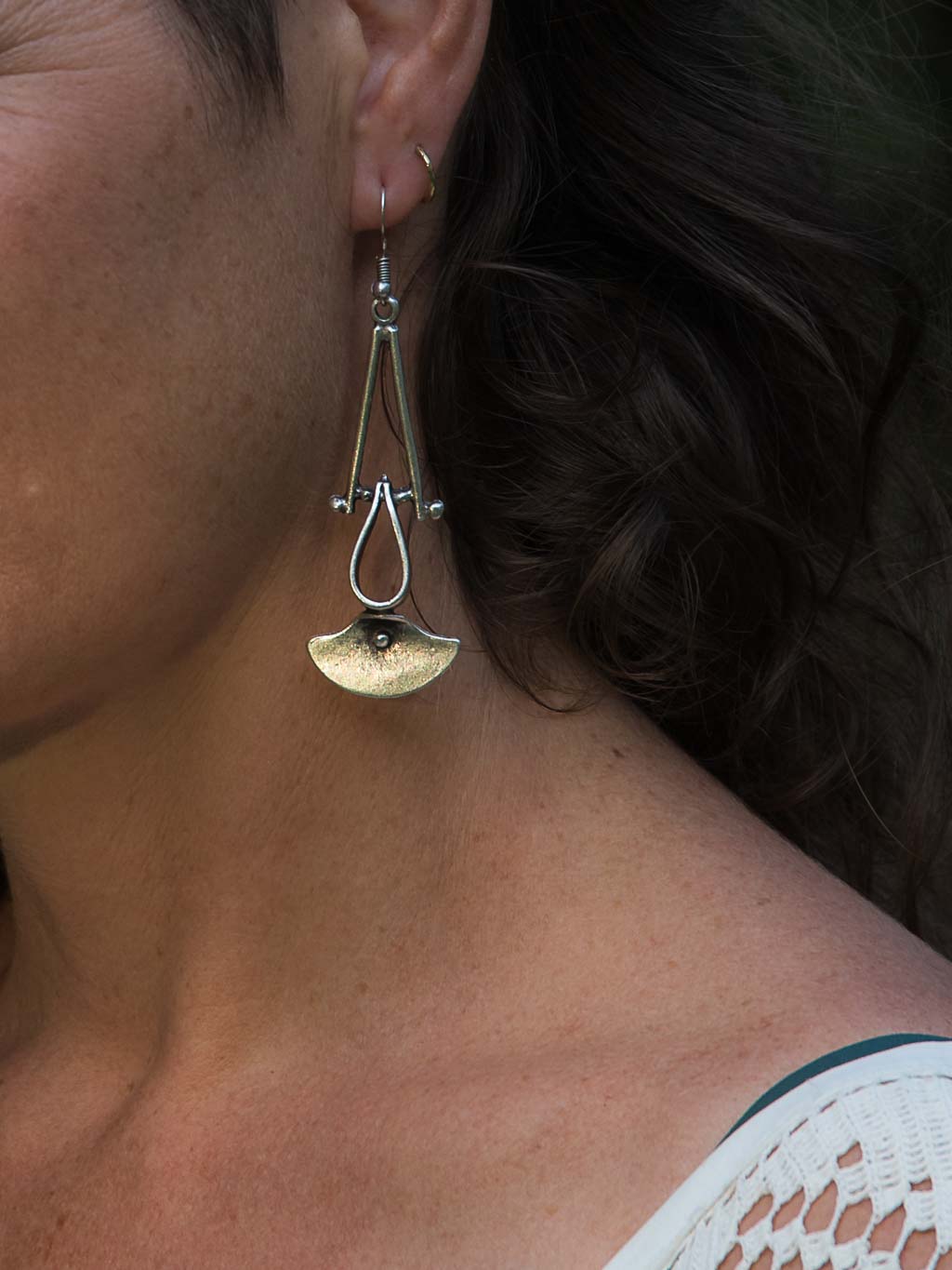 Lily Earring