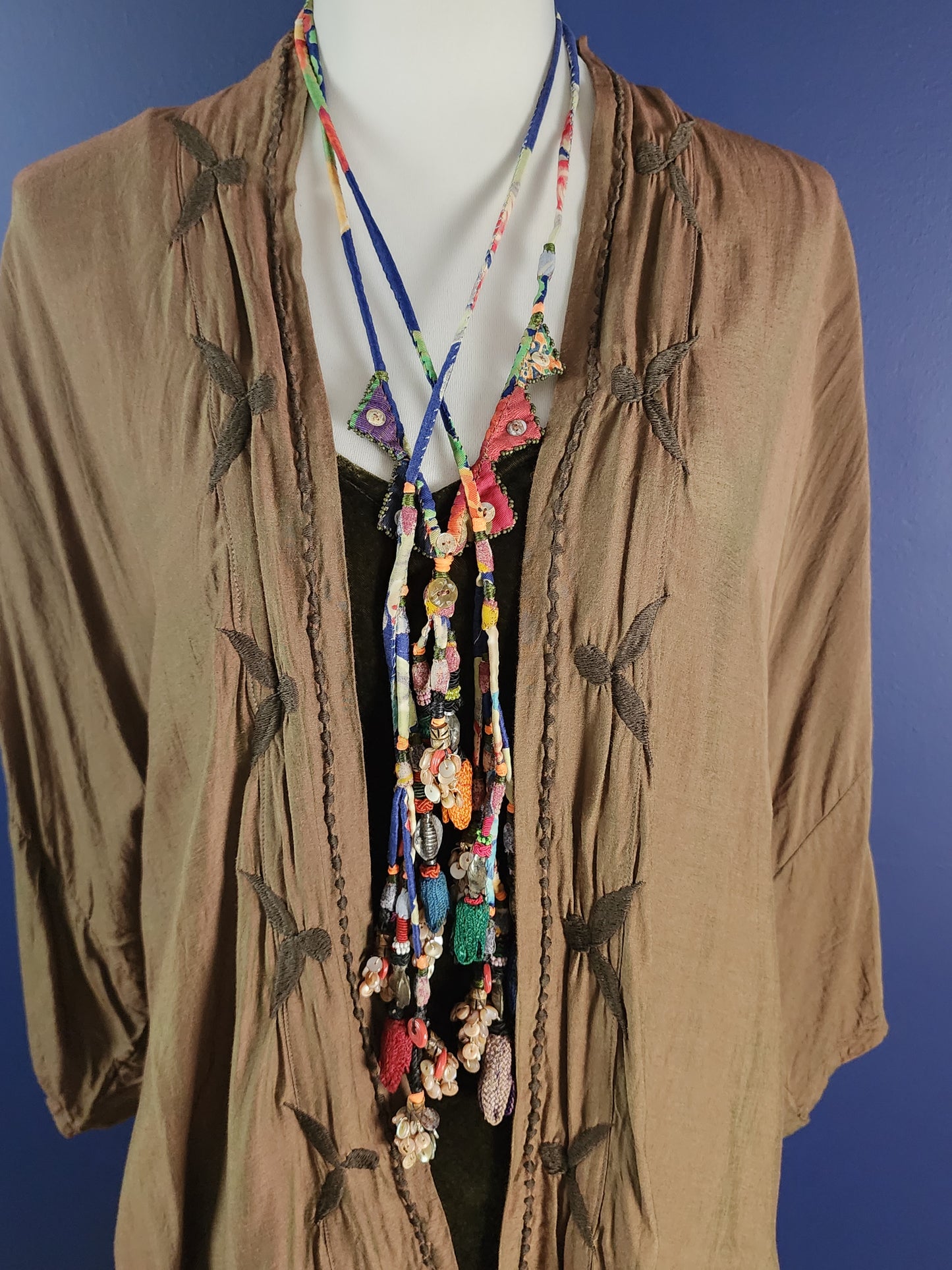 Fabric Lasso Necklace with shell button tassels