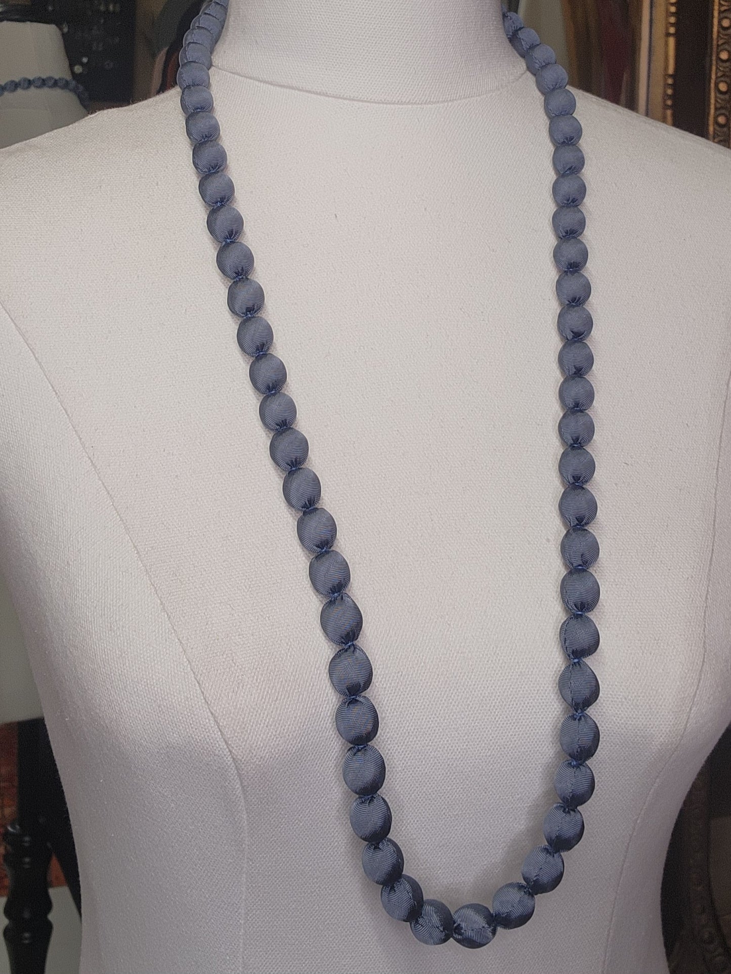 Silk Beads Short