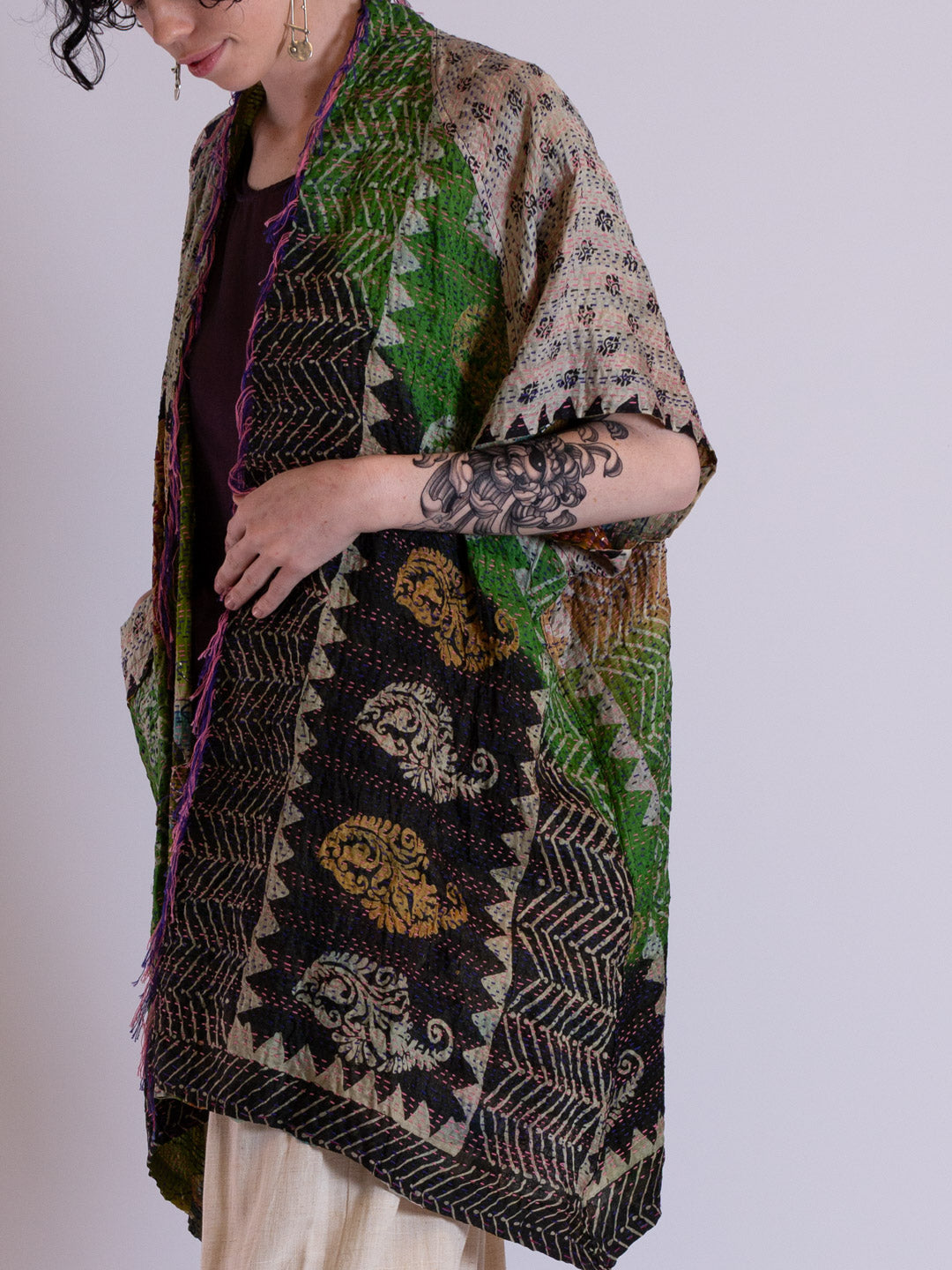 Kimono - silk reversible featuring hand stitching and pockets - Paisley Ducks