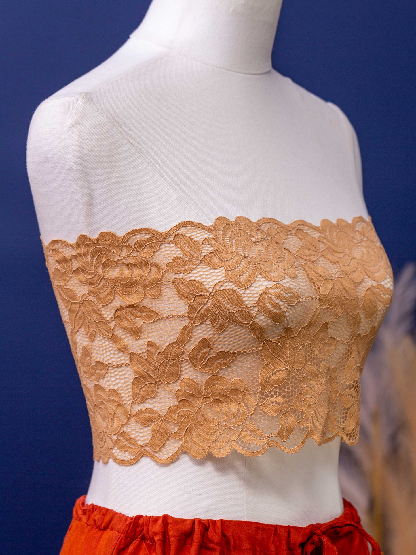 Lace bandeau/belt