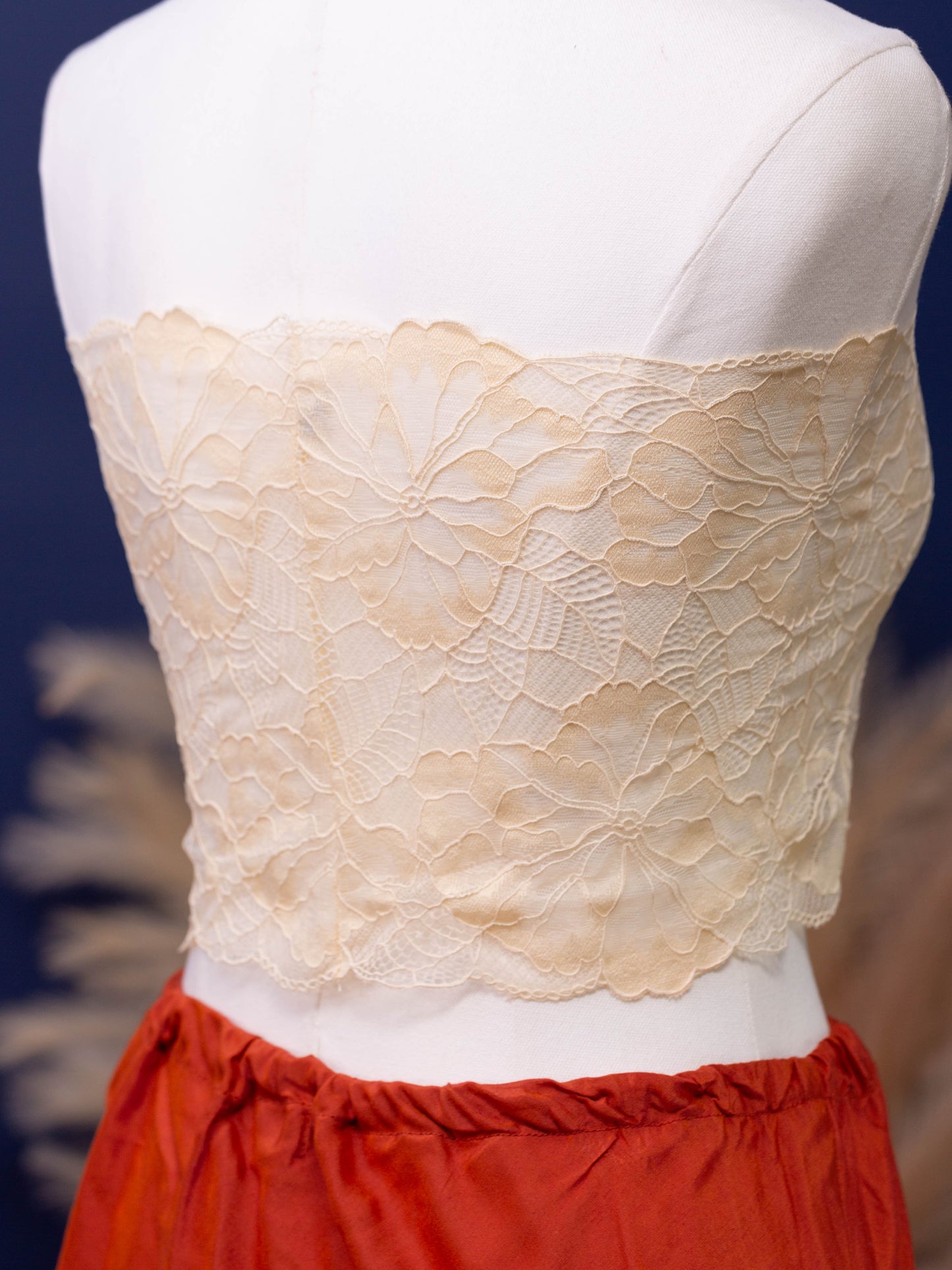 Lace bandeau/belt