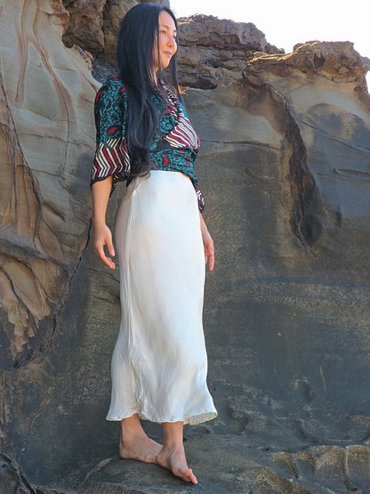 Little Girl Found Silk Crepe Kimono - Artemis