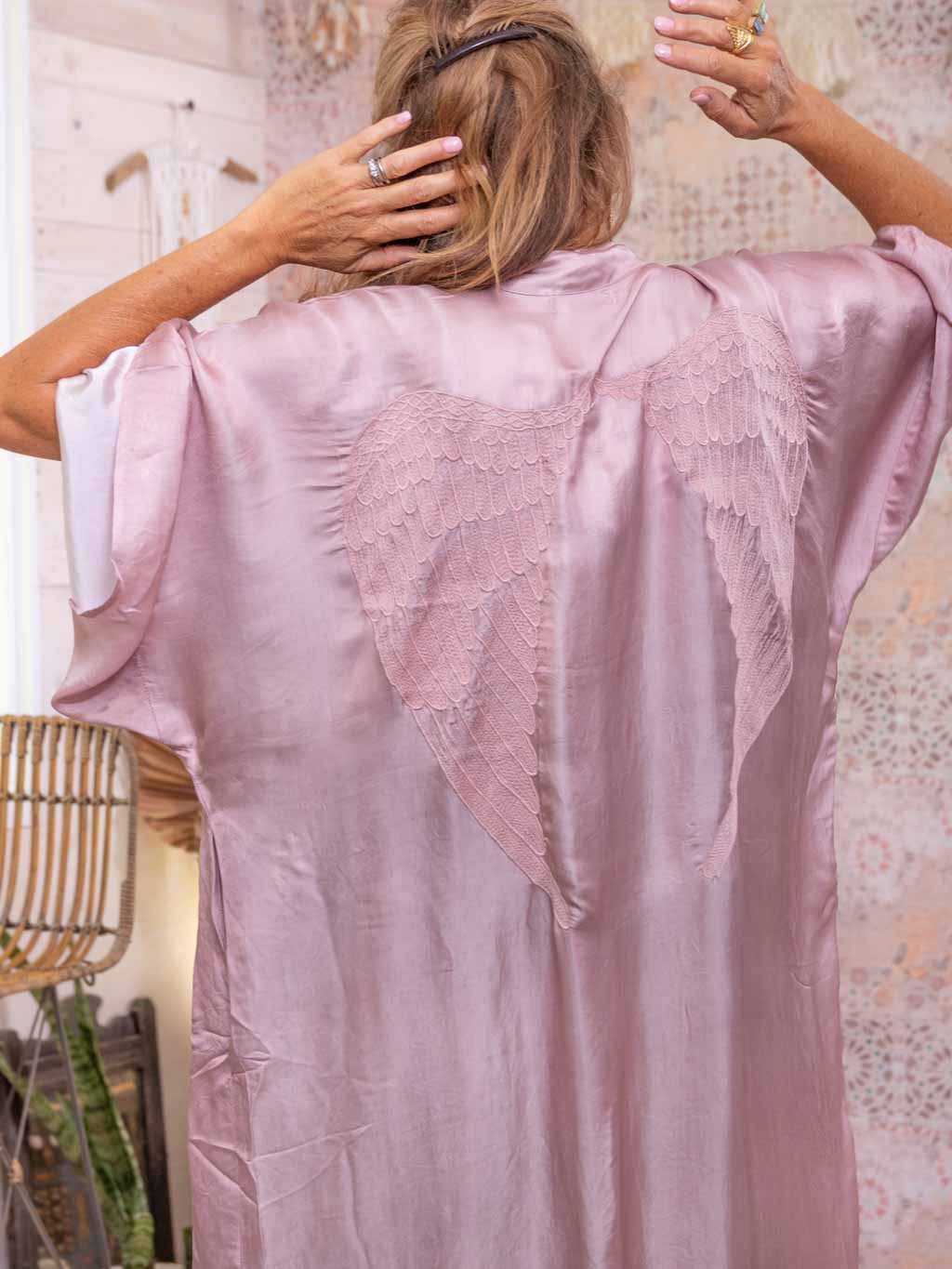 Angel Wings long kimono shell pink