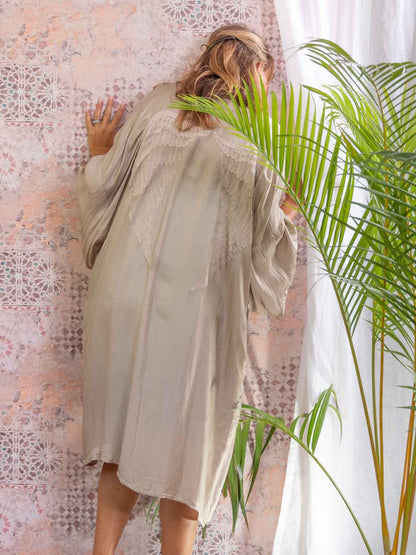 Angel Wings kimono stone