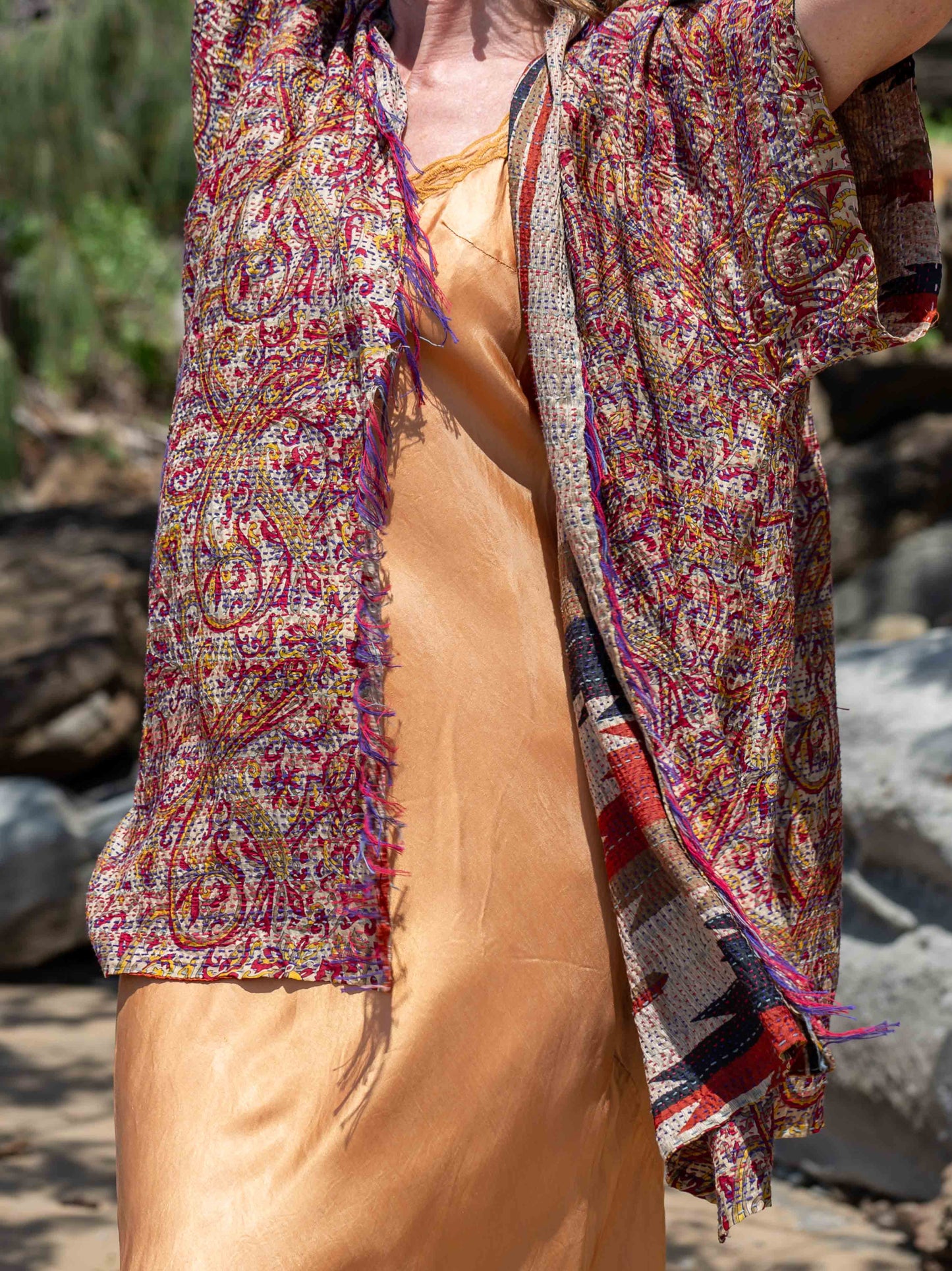 Kimono - silk reversible featuring hand stitching and pockets - oversized - Vitality Unleashed