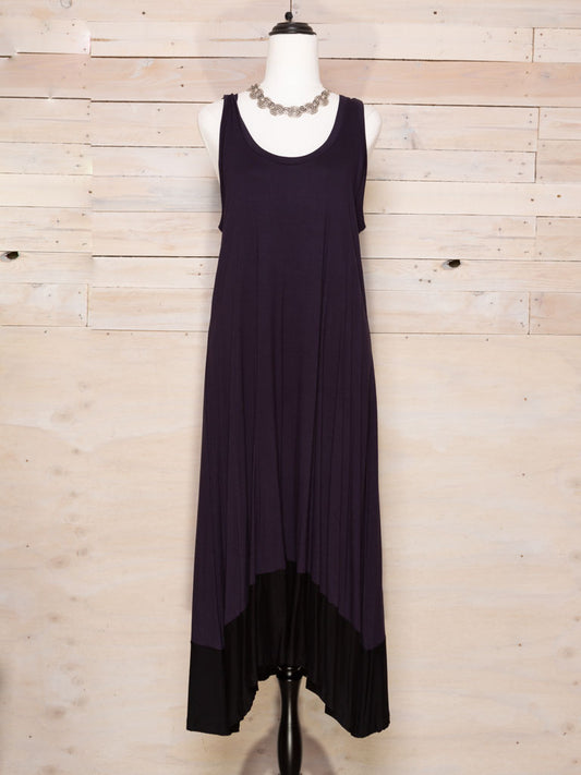 Refine your style with this stretchy sleeveless A line dress. This deep purple bamboo blend fabric drapes deliciously over the body,  Colour: Deep Purple / Black