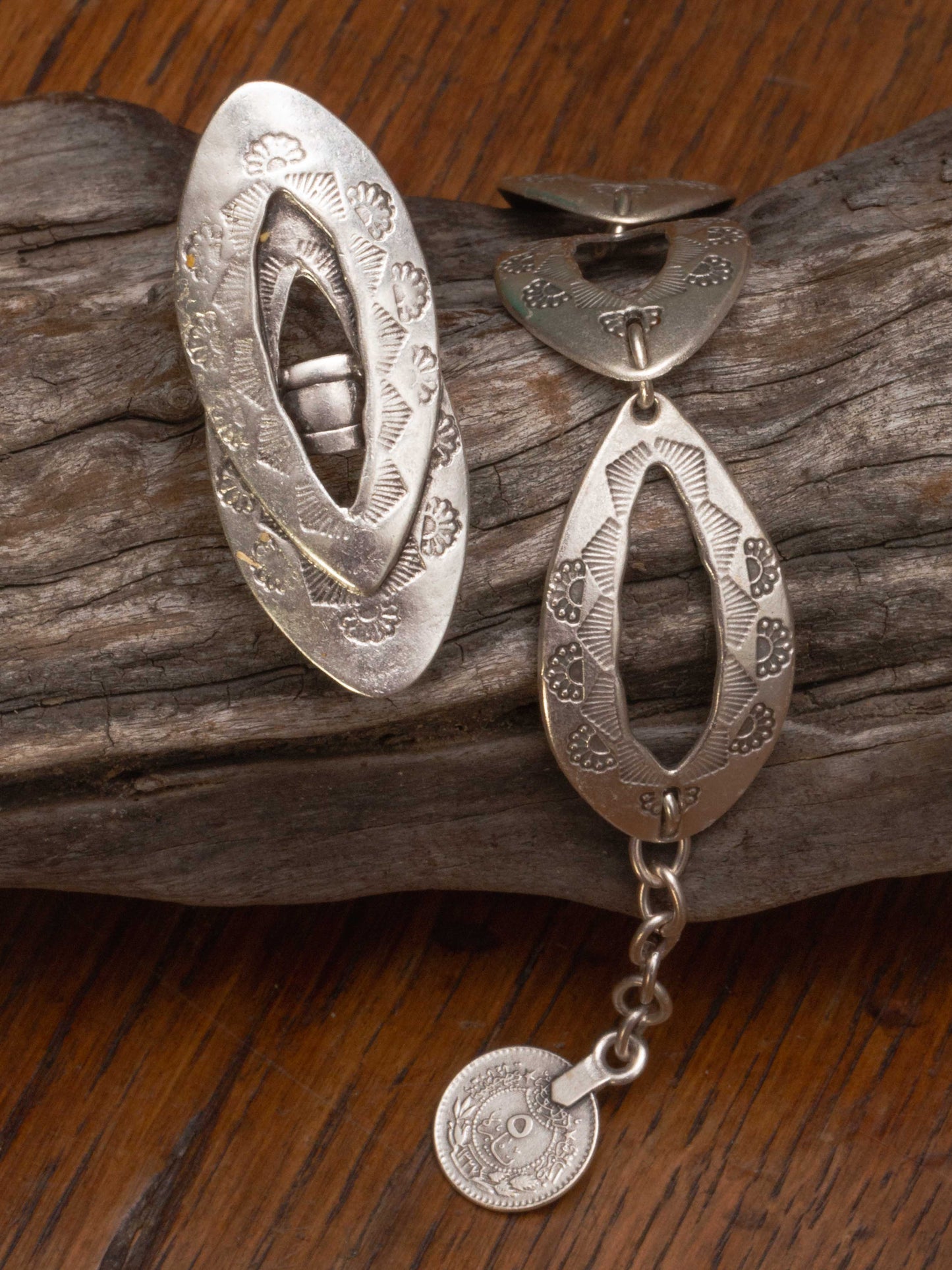 Ornate Portal Ring