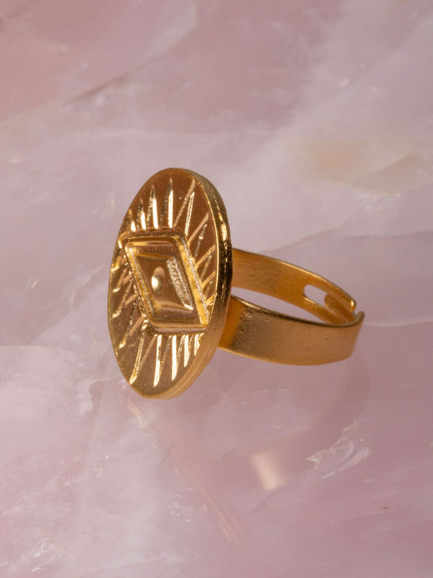 Diamond Eye Ring Gold