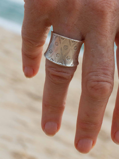 Campana Ring
