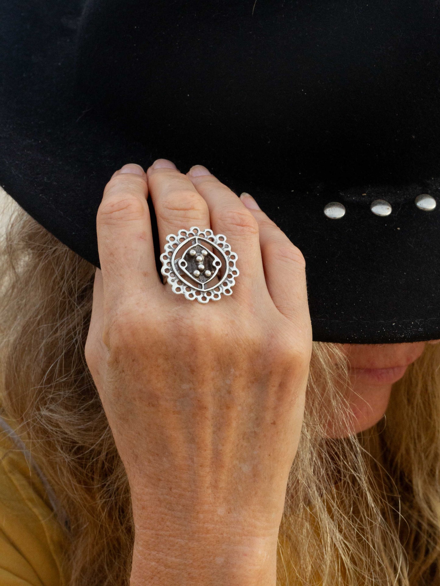 Zarif Ring