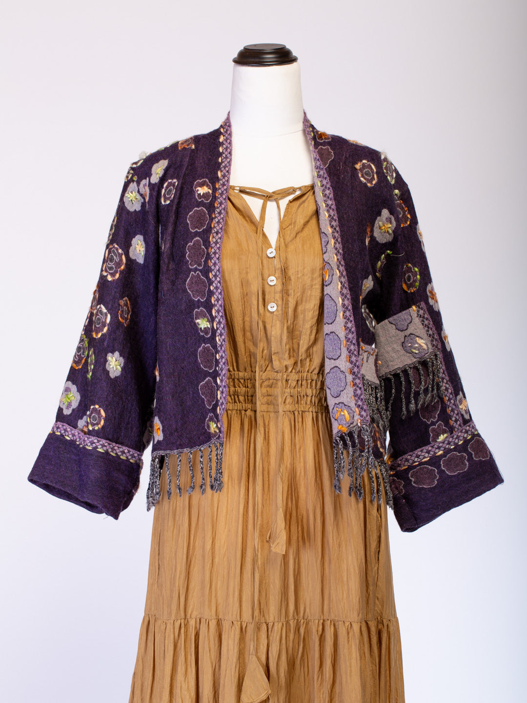 Kashmiri soft fringed wool jacket. Plum Petunias Size 12