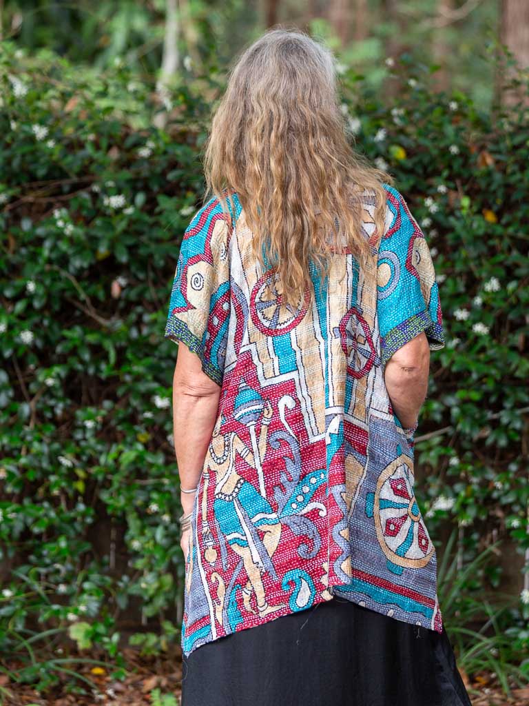 Kimono - silk reversible featuring hand stitching and pockets - Bold Graphic designs