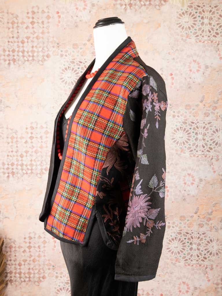 Highlandish Pure Wool Jacket Red Royal Stewart – taboo