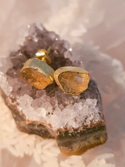 Citrine raw cut crystals set in gold plate