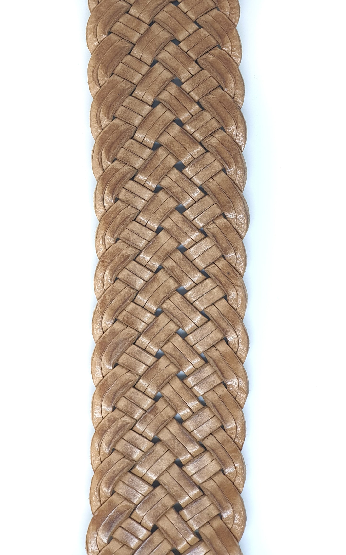 Leather belt in basketweave design
