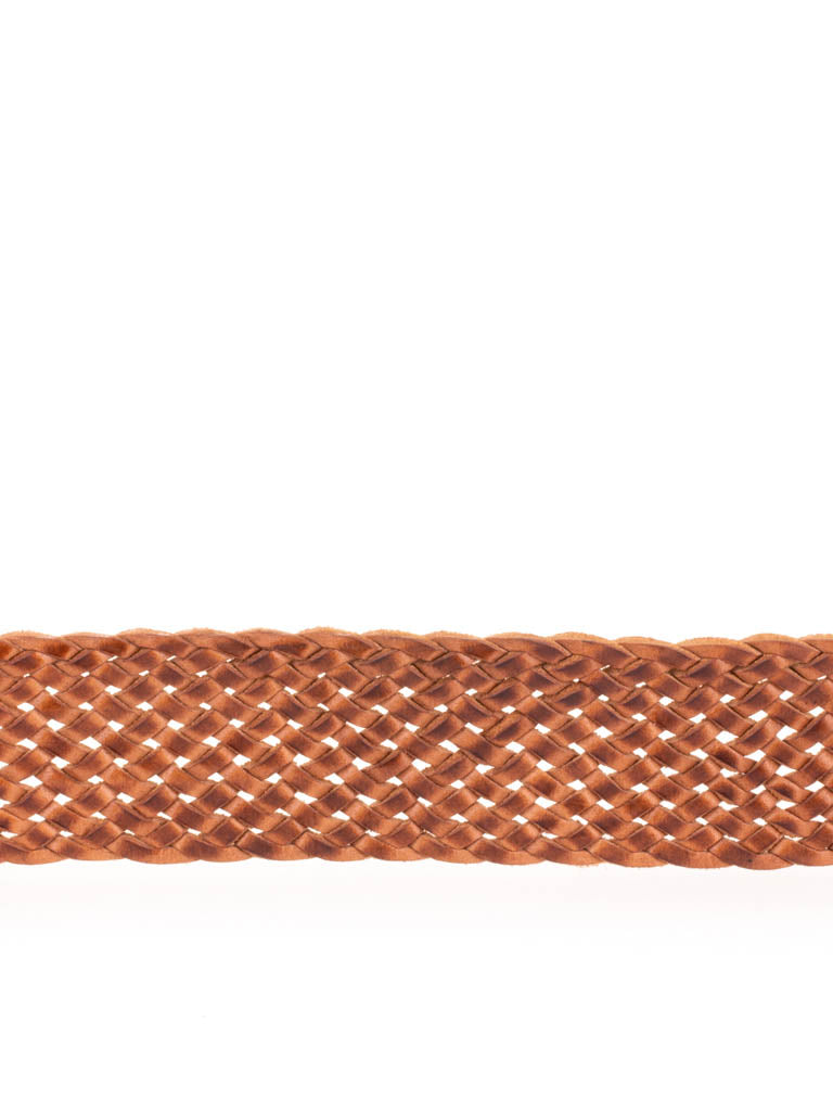 close up of Wide woven leather belt.