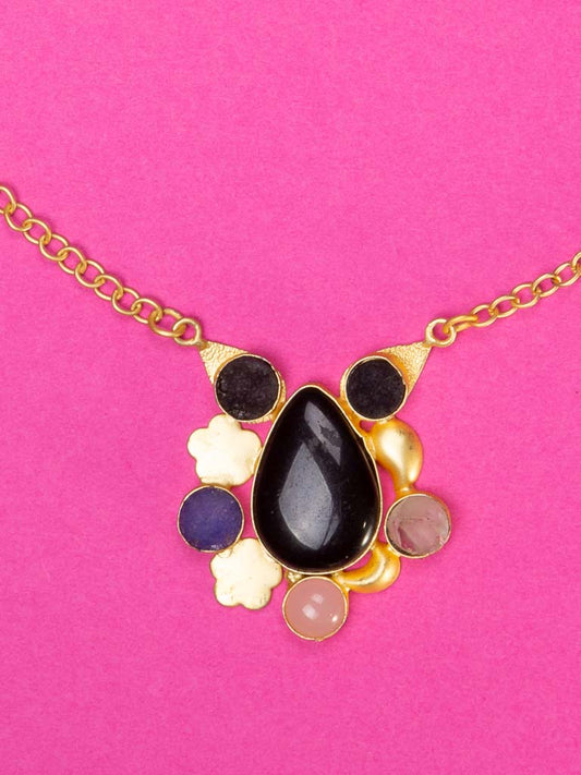 necklace set with semi precious stones and glass ,  quality gold plated chain and setting.