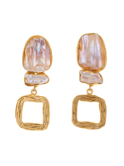 Gold luxe  earrings - a contemporary design featuring freshwater pearls