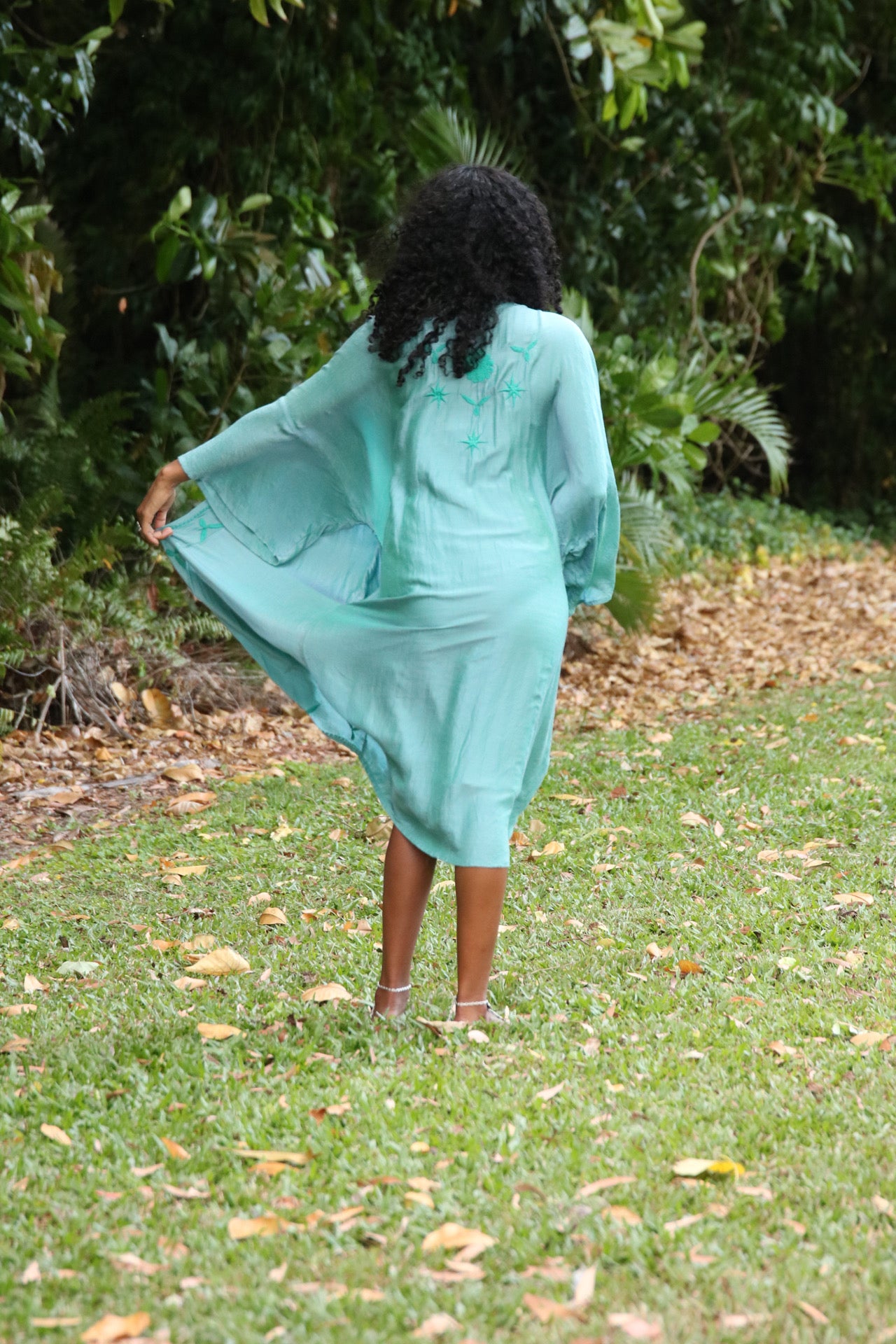 Stevie long turquoise kimono with embroidery