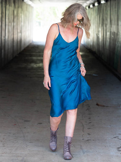 Marilyn Silk Satin Mid Slip Turquoise