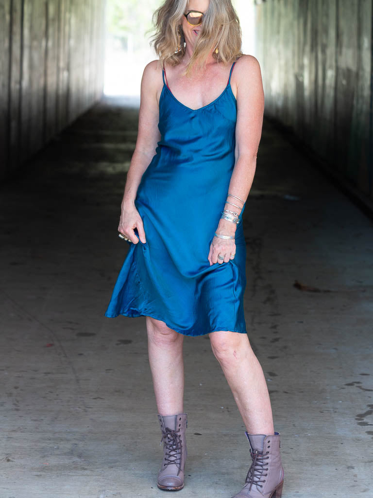 Marilyn Silk Satin Mid Slip Turquoise