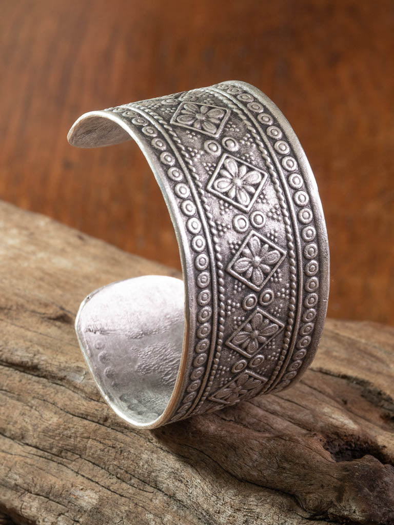 Karma Cuff