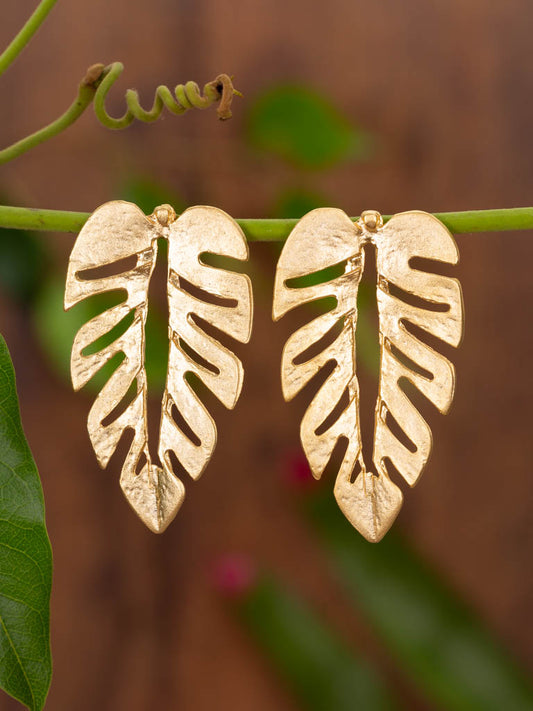 Gold Monstera leaf earrings