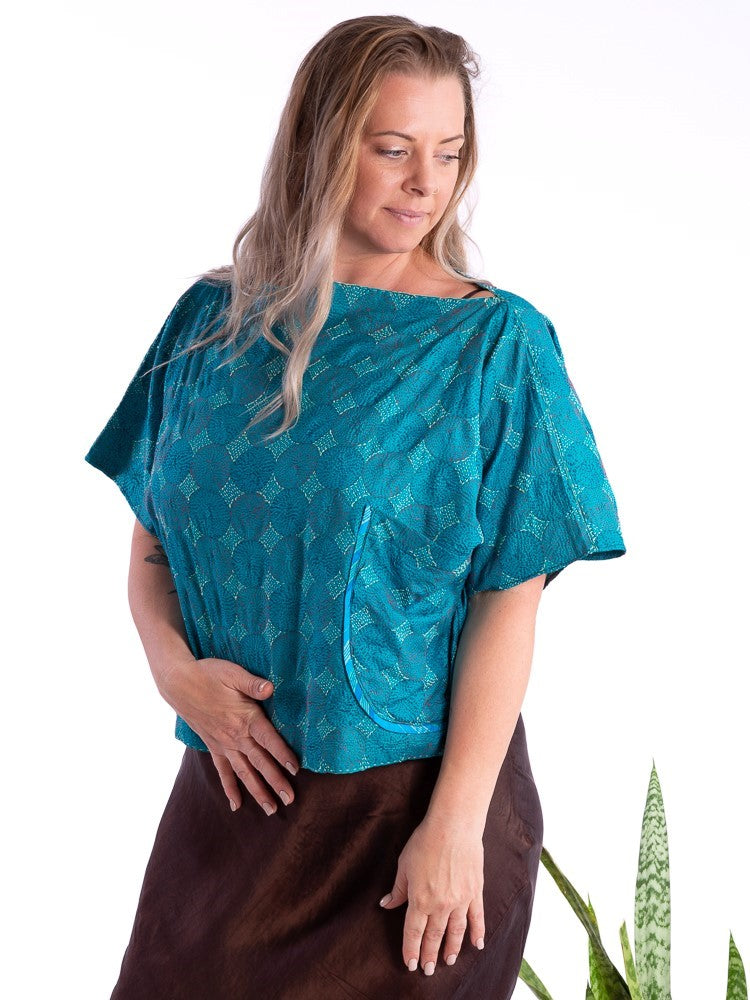 Wannabegeisha silk reversible top oceana