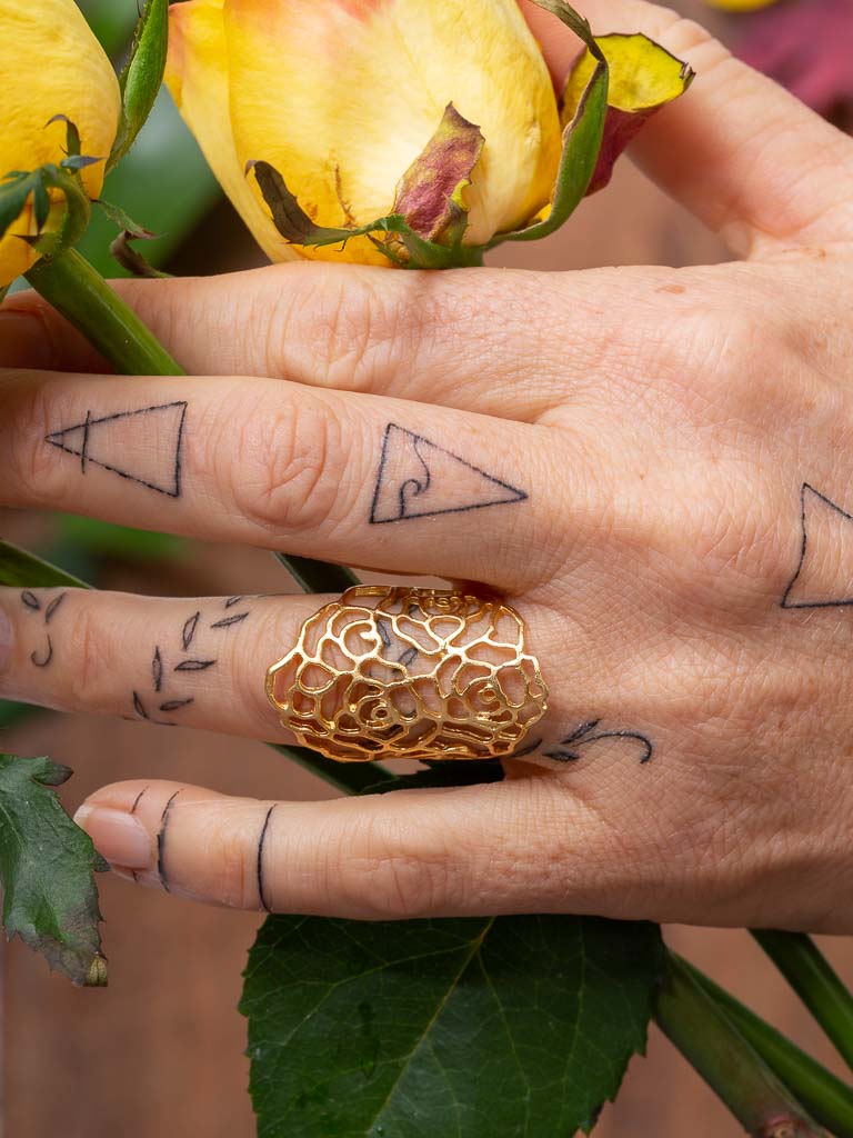 Gold Rose Scroll Ring