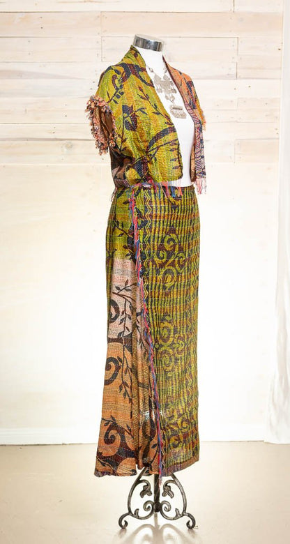 Yacht club skirt - tribal green size 10